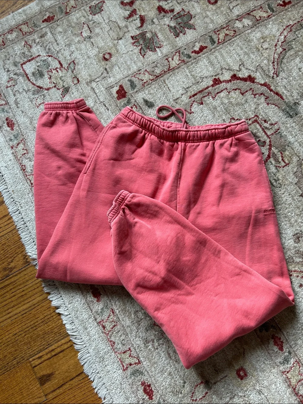 Aritzia Mega fit Cozy Fleece Sweatpants in Coral